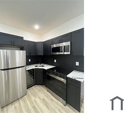 1st image of 4550 N Gratz St #1