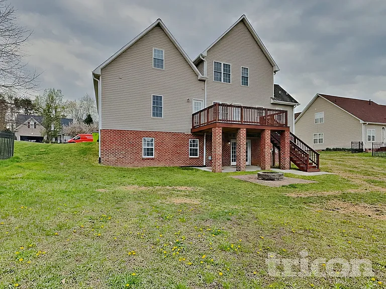6939 Prairie Grove Dr — Photo 29