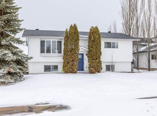 5210 52a St, Legal, AB T0G1L0