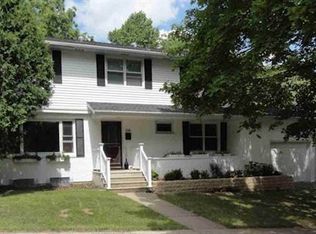 3738 Zwerg Dr, Madison, WI 53705