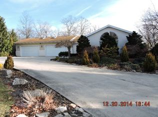 322 Robin Ln, Hollidaysburg, PA 16648
