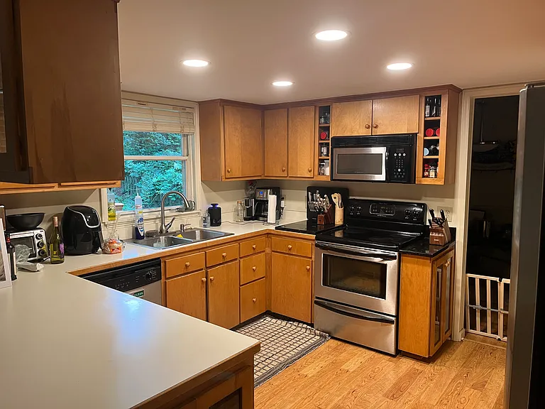 1112 Watermark Ct — Photo 11