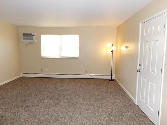 2nd image of 172 Kendall Ave APT B
