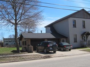239 S Huron St, Cheboygan, MI 49721