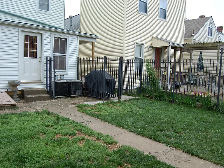 164 Pope St #1 — Photo 32