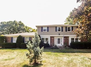 11405 Rolling Springs Dr, Carmel, IN 46033
