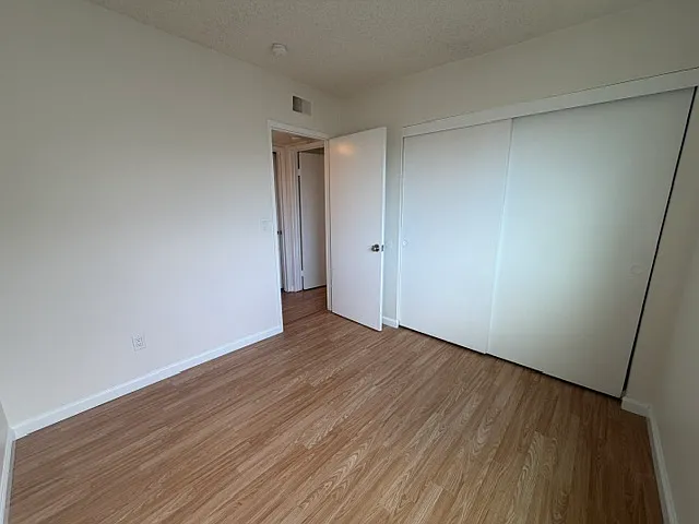 3659 Herman Ave #B — Photo 11
