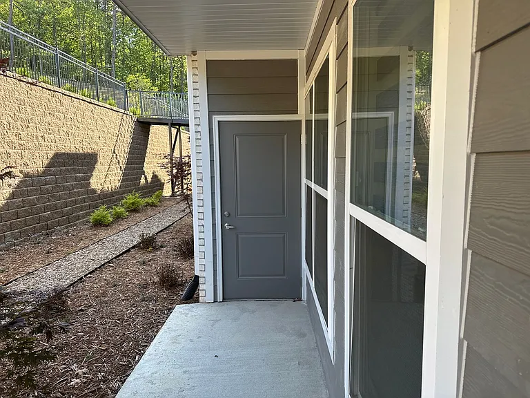 Hampton Astoria — Photo 10