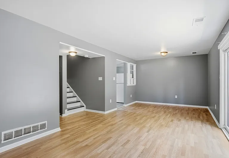 272 Ternwing Dr — Photo 4