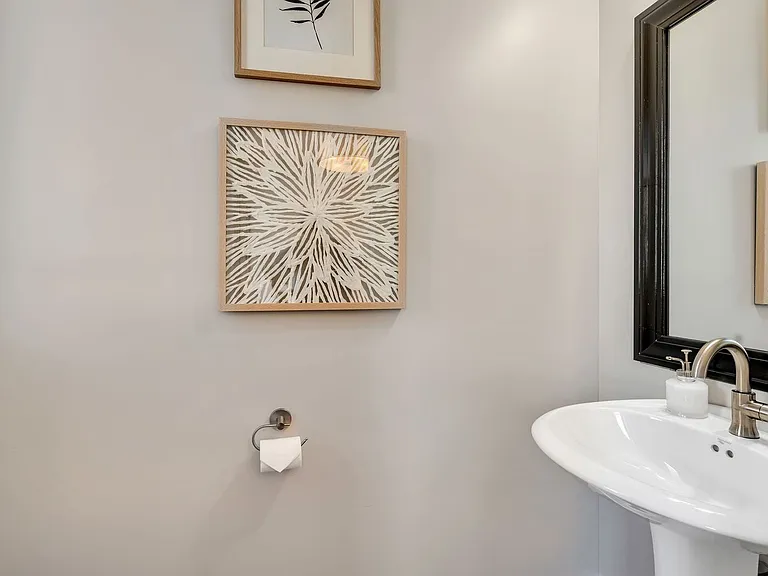 64 Fern Ave #2 — Photo 16