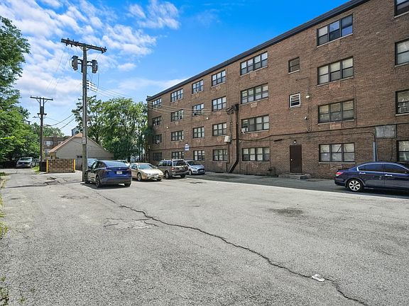 5th image of 7801 S South Shore Dr #213