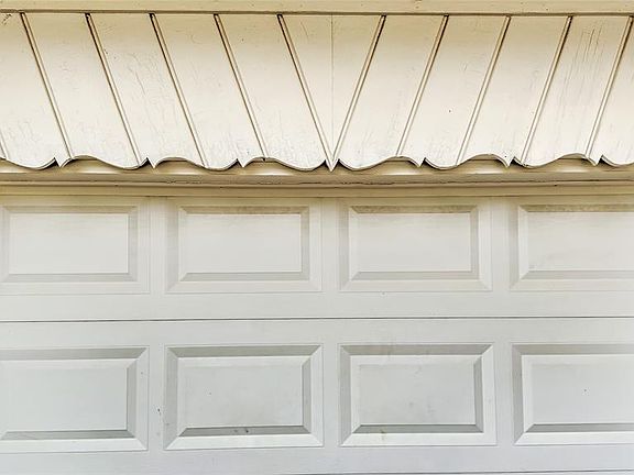 3rd image of 4821 Gina Pl