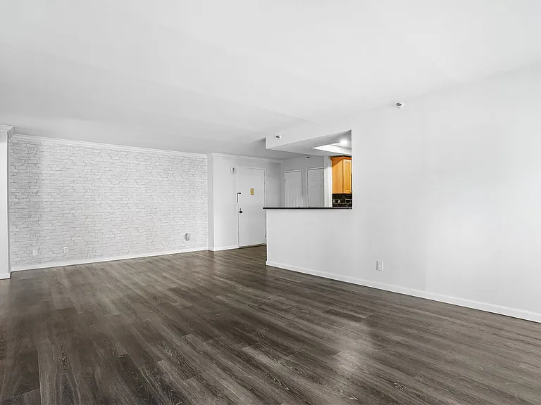 143 Hoyt St #1K — Photo 12