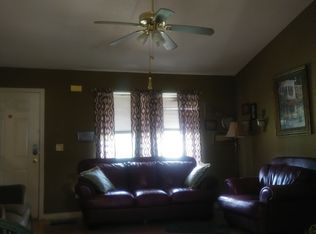 98 Silverthorn Dr, Cedartown, GA 30125