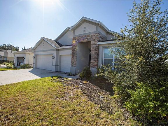 3rd image of 34030 Laughing Oak Dr