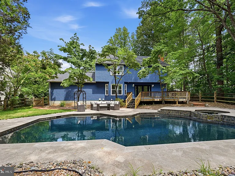 5610 Cavalier Woods Ln — Photo 49