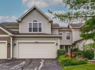 36151 N Edgewater Ct, Gurnee, IL