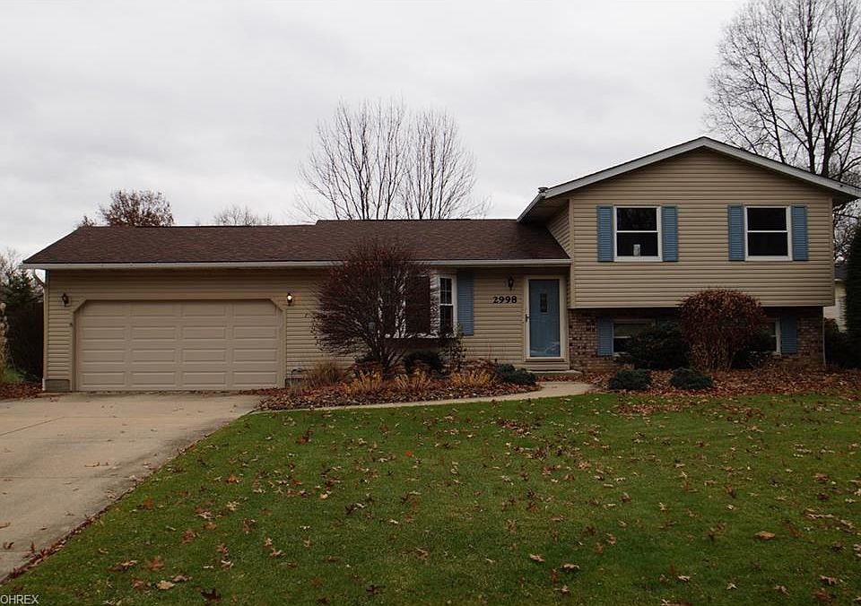 1st image of 2998 Fair Oaks Dr