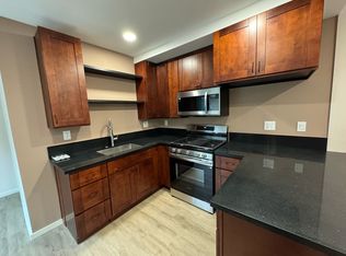 1823 E Woodbury Rd, Pasadena, CA 91104