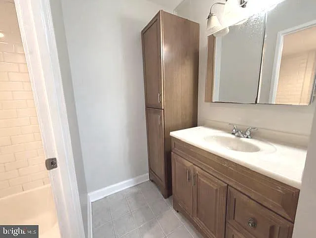 307 Yoakum Pkwy #310 — Photo 24