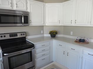 3143 White Oak St, Highlands Ranch, CO 80129