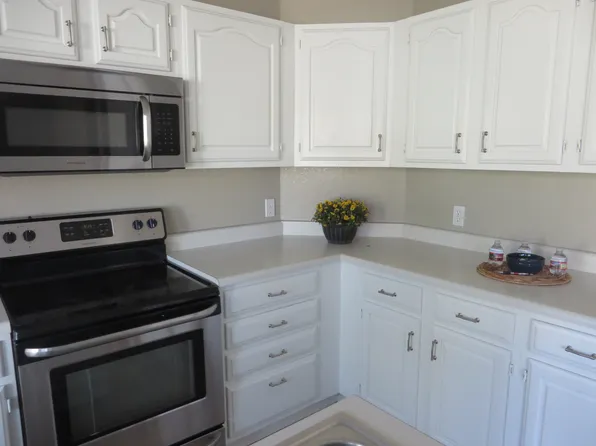 3143 White Oak St, Highlands Ranch, CO 80129