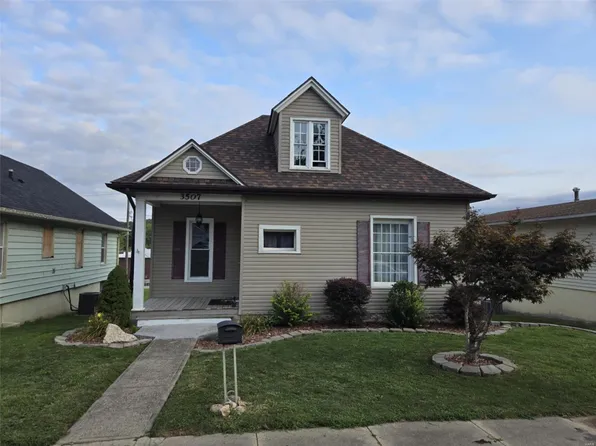 3507 Saint Charles St, Hannibal, MO 63401