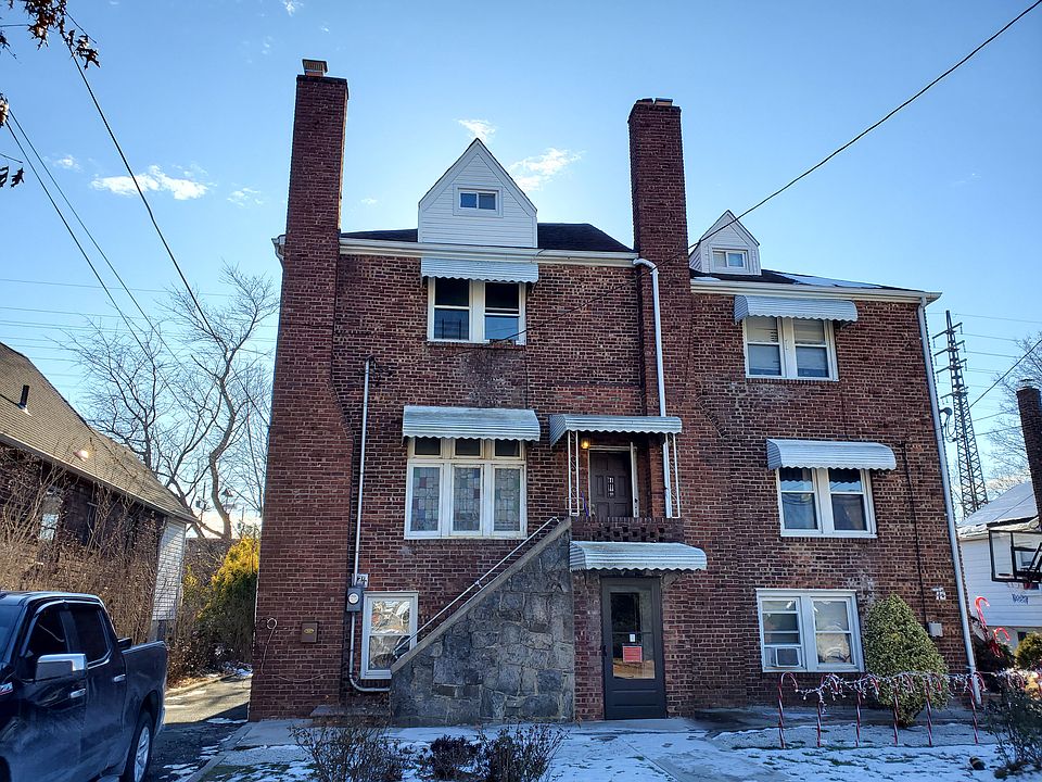 2nd image of 74 Lyon Pl