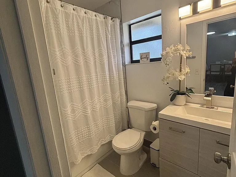 3751 Cocoplum Cir #3564 — Photo 16