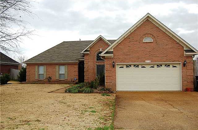 1st image of 10141 Fox Chase Dr