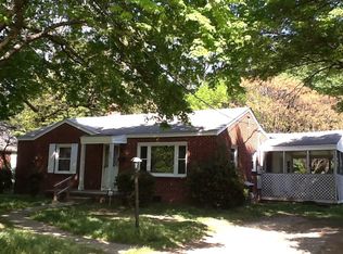 802 Yy Holt Ave, Greensboro, NC 27405