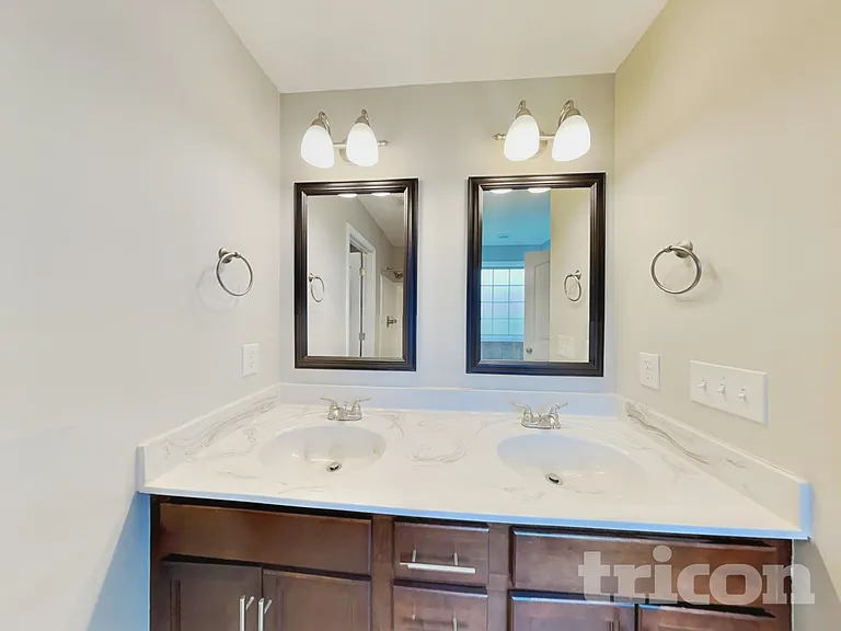 2314 Spike Ct — Photo 10