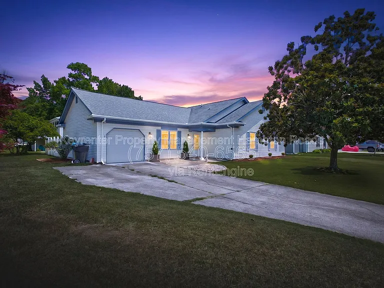 1700 Star Lake Dr — Photo 25