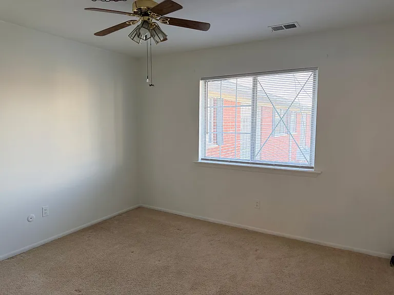 8150 Crestview Dr #8 — Photo 5