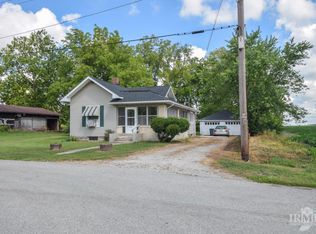 2210 E Delta Dr, Muncie, IN 47303