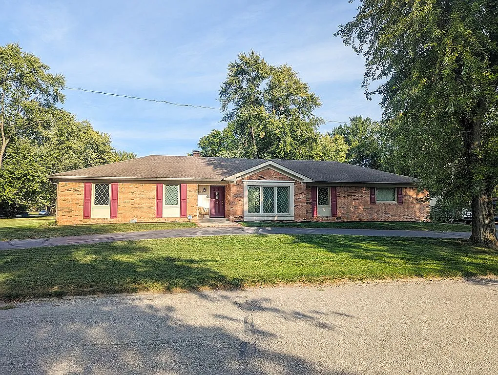 7163 Munsee Ln photo 1