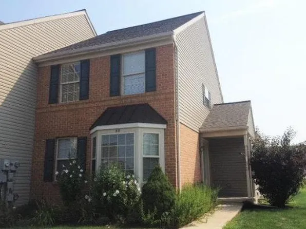 92 Tia Cir, Mount Joy, PA 17552