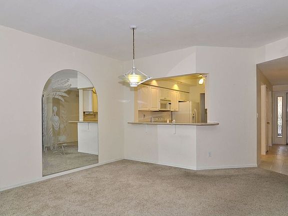 5th image of 4110 Sawgrass Point Dr APT 101