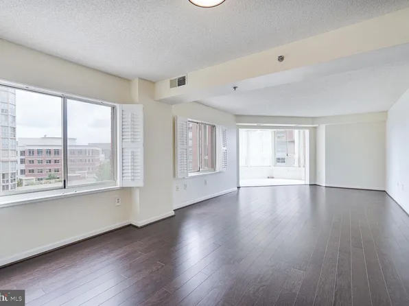 2151 Jamieson Ave Unit 809, Alexandria, VA 22314