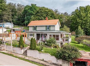 403 E High St, Terra Alta, WV 26764