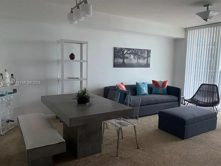 610 W Las Olas Blvd #1611N — Photo 1