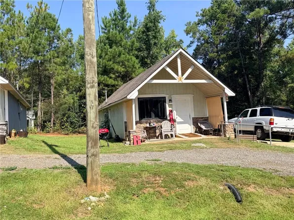 8 Edwina St, Phenix City, AL 36869