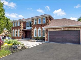 1399 Winterberry Dr, Burlington, ON L7P 4T3