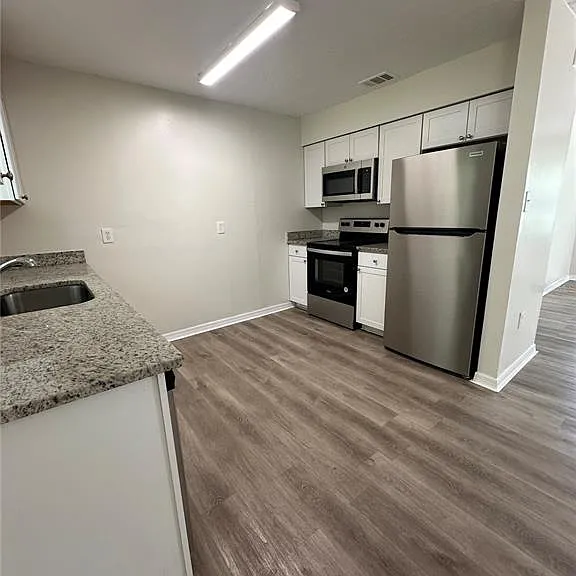 1343 Croyle Dr — Photo 4