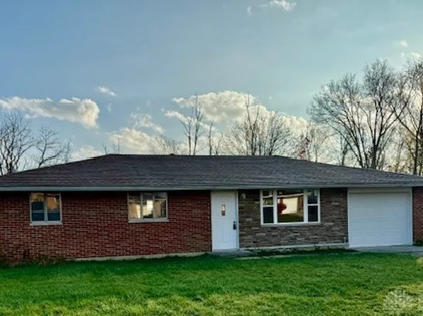 75 Terrace Park Blvd, Brookville, OH 45309