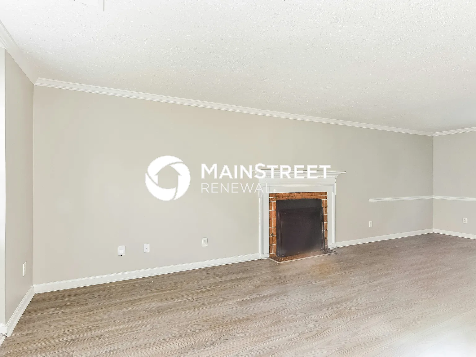 2042 Hilda Burns Pl — Photo 2
