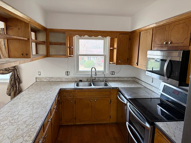 109 Belmont Dr SW #2 — Photo 8