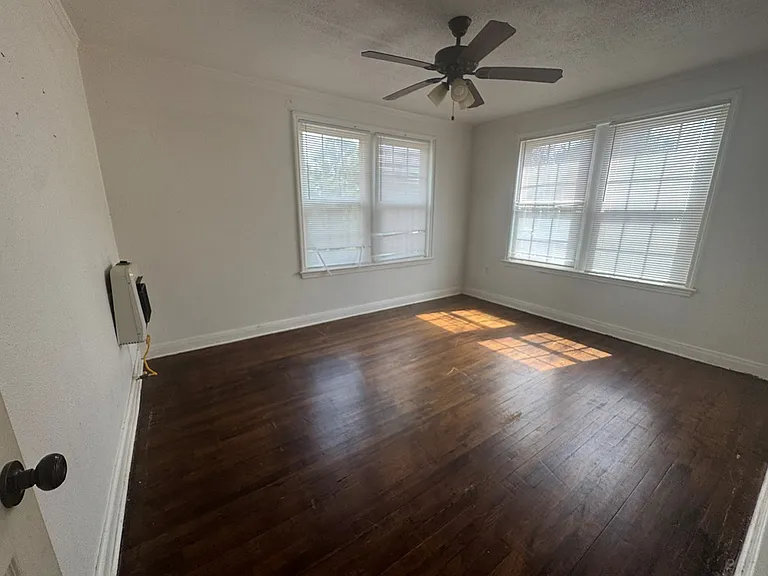 1210 W Texas Ave #15 — Photo 6