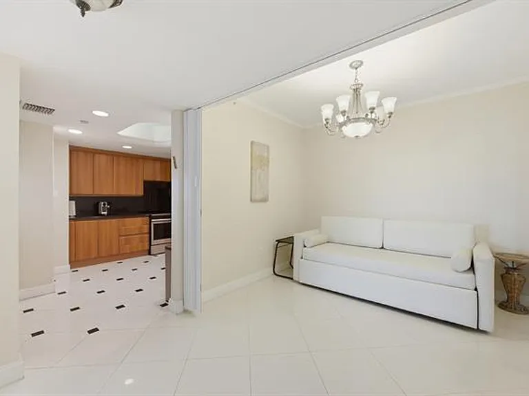 9595 Collins Ave #N3-F — Photo 4