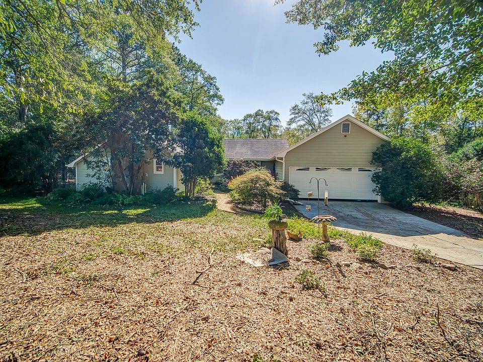 1st image of 466 Price Rd